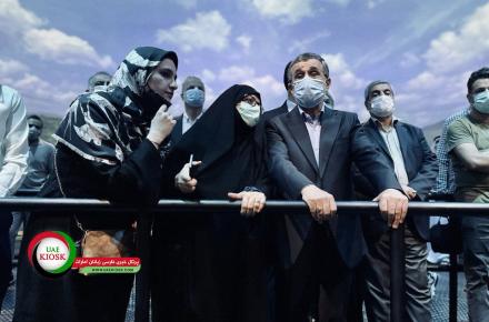 احمدی نژاد در نمایشگاه اکسپو